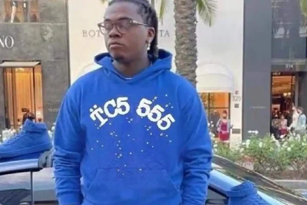 Sp5der Hoodie Is a Stylish Look