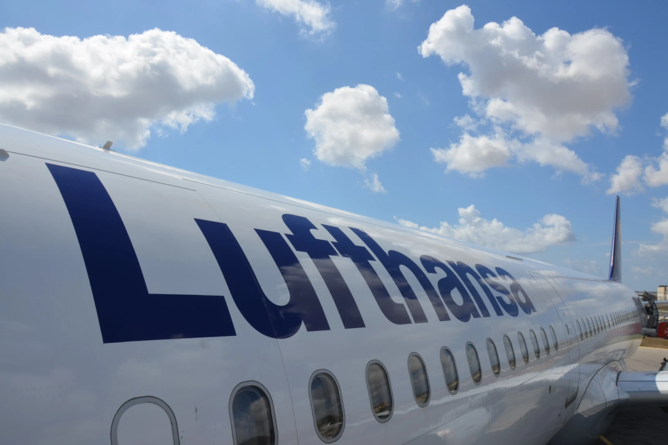 Lufthansa RTW Flights